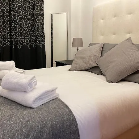 Oktheway Orzan Street Apartment